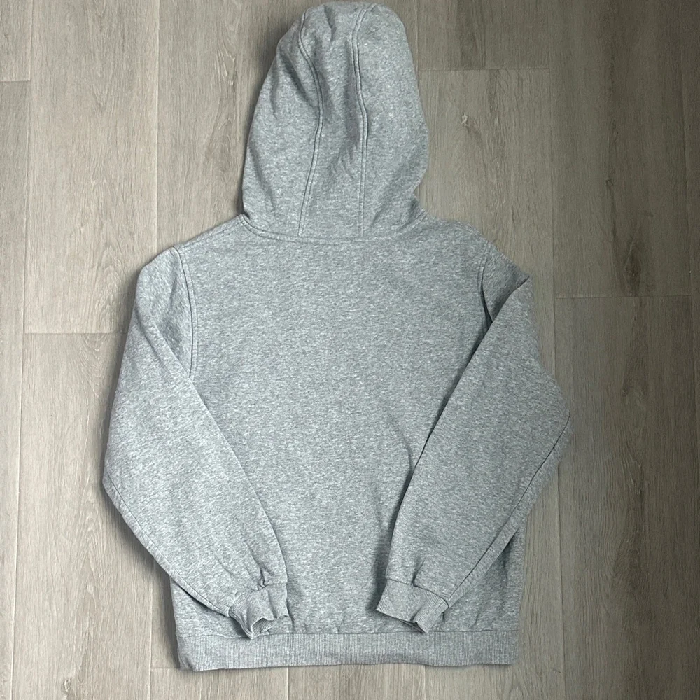 NIKE  Gray Kids Hoodie Youth XL